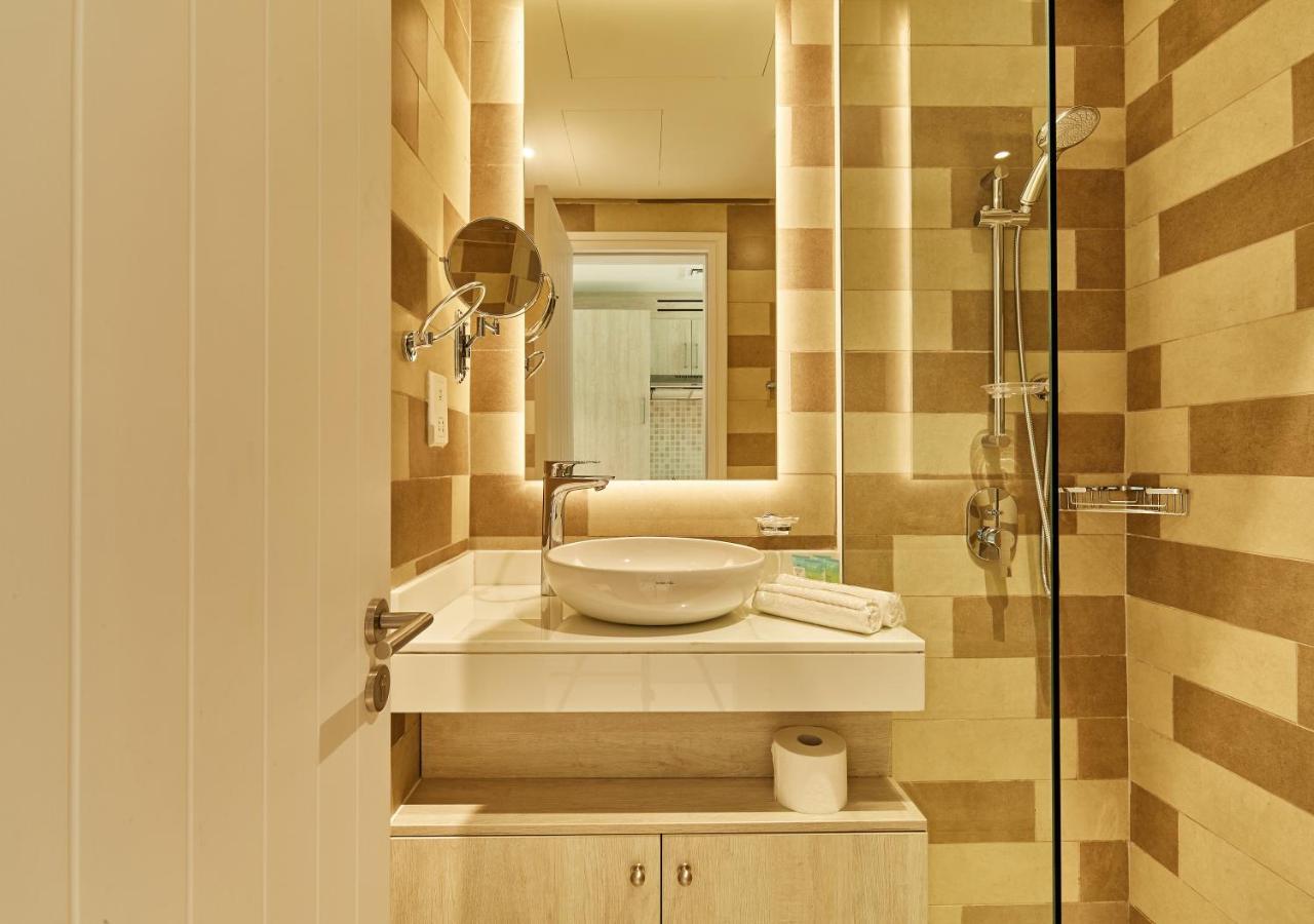 Apartment First Class In Seven Palm With Direct Access To The West Palm And Nakheel Mall *